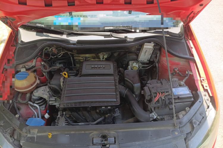 Used Volkswagen Polo 2016 1.4L Manual Fashion Model Engine Bay