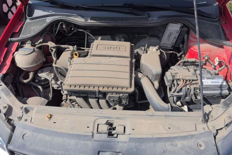 Used Volkswagen Polo 2016 1.6L Automatic Comfort Model Engine Bay
