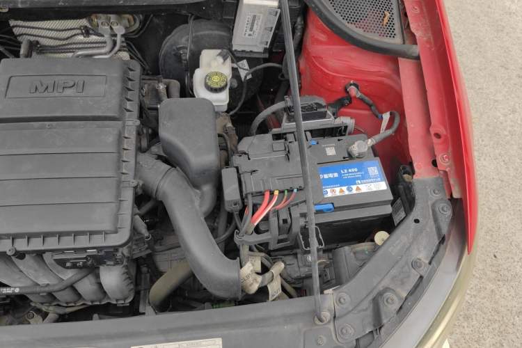 Used Volkswagen Polo 2016 1.6L Automatic Comfort Model Engine Bay Left