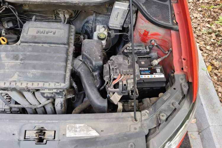 Used Volkswagen Polo 2016 1.6L Automatic Comfort Model Engine Bay Left