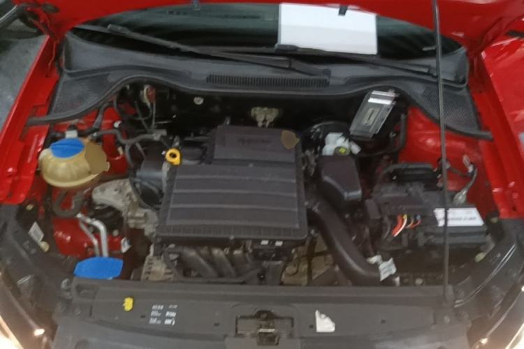 Used Volkswagen Polo 2016 1.6L Automatic Comfort Model Engine Bay