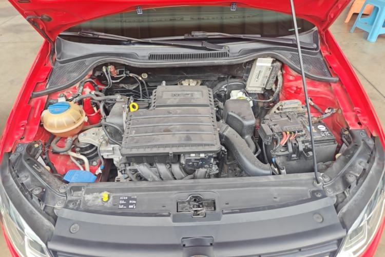 Used Volkswagen Polo 2016 1.6L Automatic Comfort Model Engine Bay