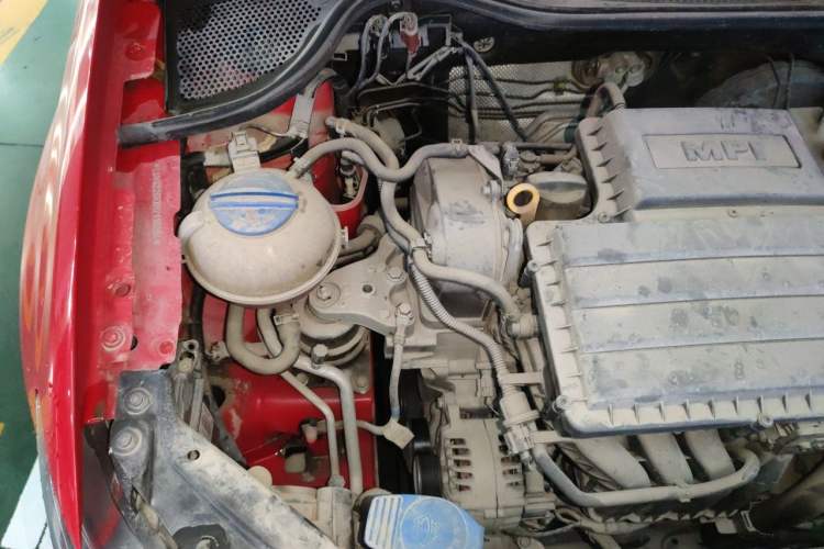 Used Volkswagen Polo 2016 1.6L Automatic Comfort Model Engine Bay Right
