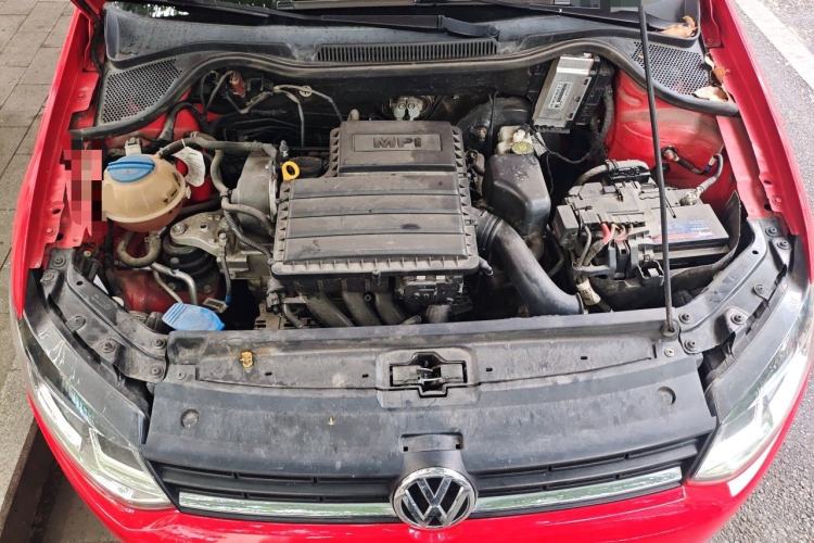 Used Volkswagen Polo 2016 1.6L Automatic Comfort Model Engine Bay