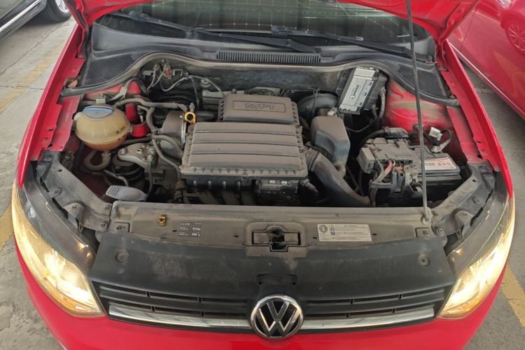 Used Volkswagen Polo 2016 1.6L Automatic Comfort Model Engine Bay