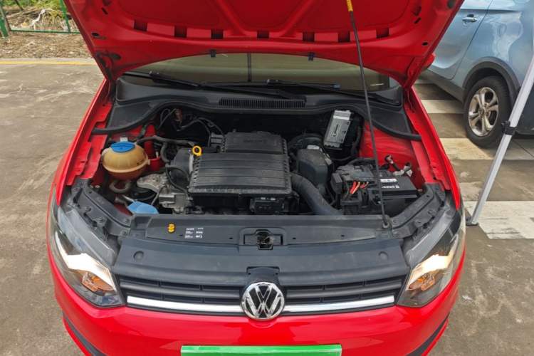 Used Volkswagen Polo 2016 1.4L Automatic Trendy Model Engine Bay
