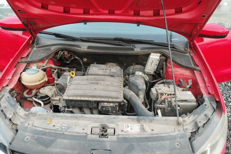 Used Volkswagen Polo 2016 1.6L Automatic Comfort Model Engine Bay