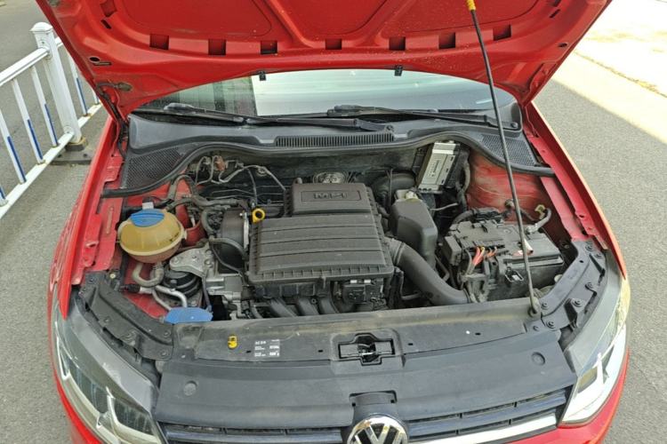 Used Volkswagen Polo 2016 1.6L Automatic Comfort Model Engine Bay