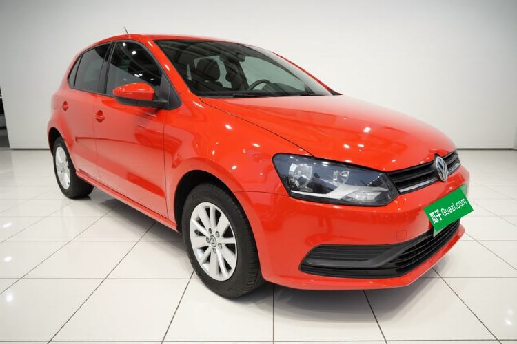Used Volkswagen Polo 2016 1.4L Manual Fashion Model Exterior 1