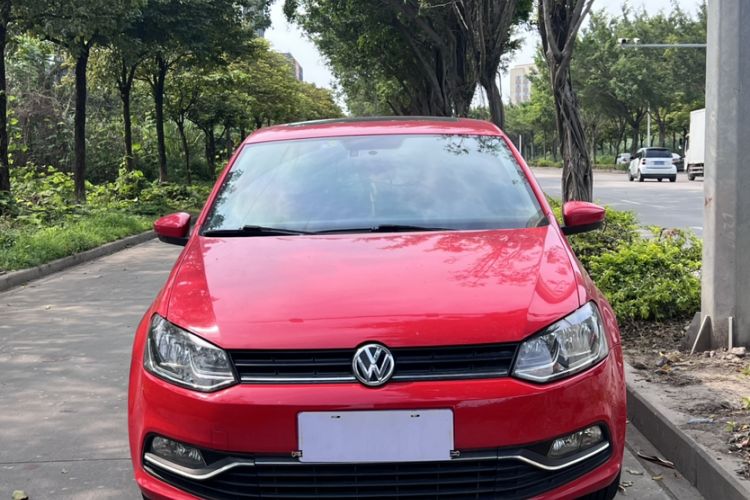 Used Volkswagen Polo 2016 1.6L Automatic Comfort Model Exterior 1