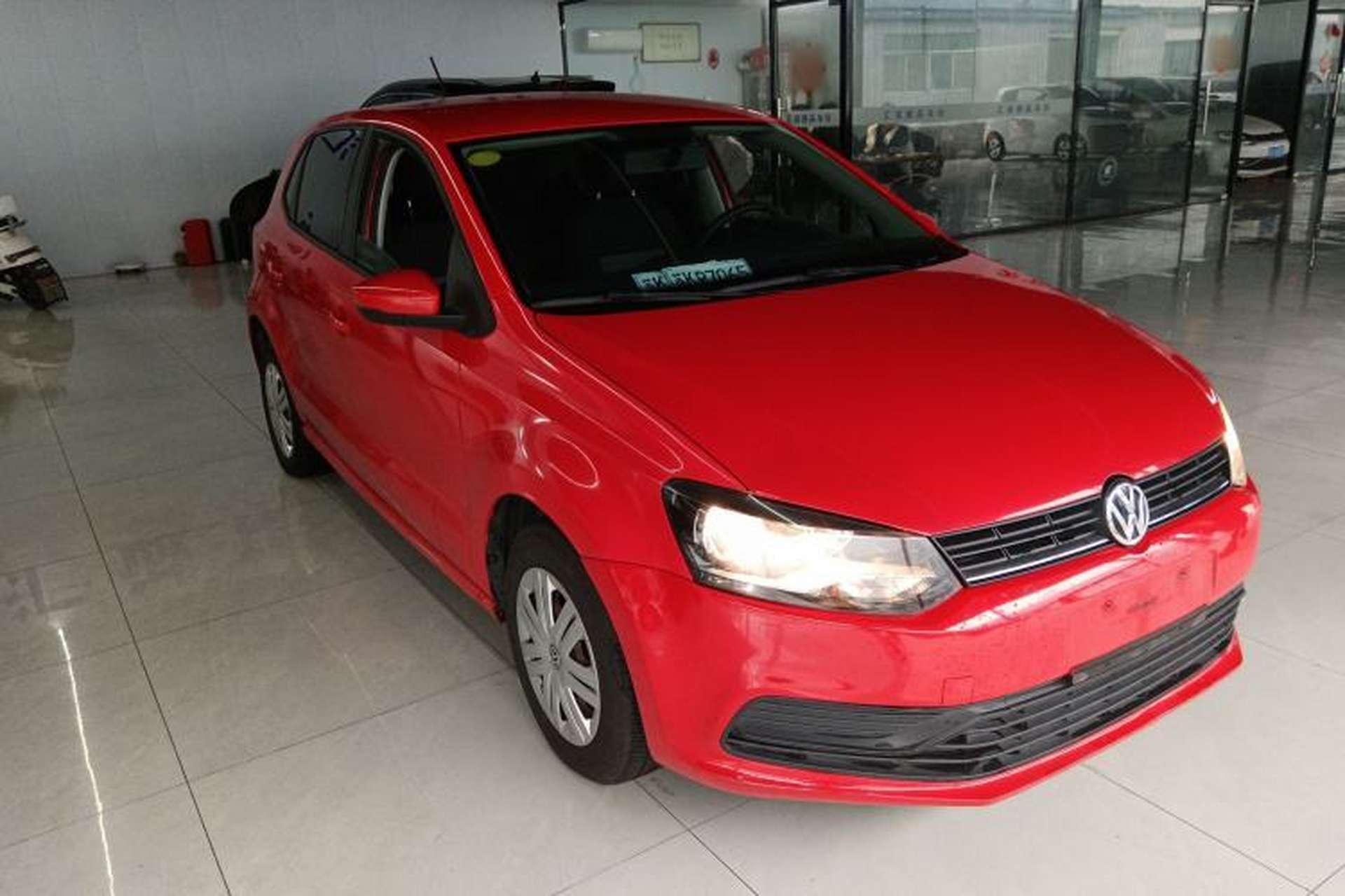 Used Volkswagen Polo 2016 1.4L Automatic Trendy Model Exterior 1