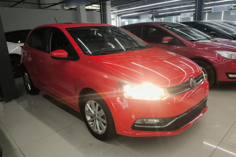 Used Volkswagen Polo 2016 1.6L Automatic Comfort Model Exterior 1