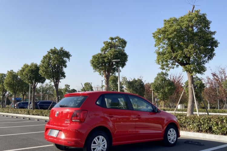 Used Volkswagen Polo 2016 1.4L Automatic Trendy Model Exterior 2