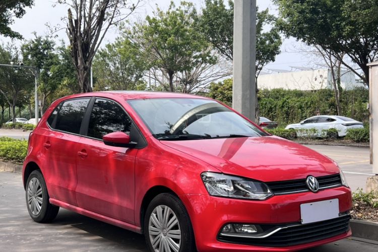 Used Volkswagen Polo 2016 1.6L Automatic Comfort Model Exterior 2