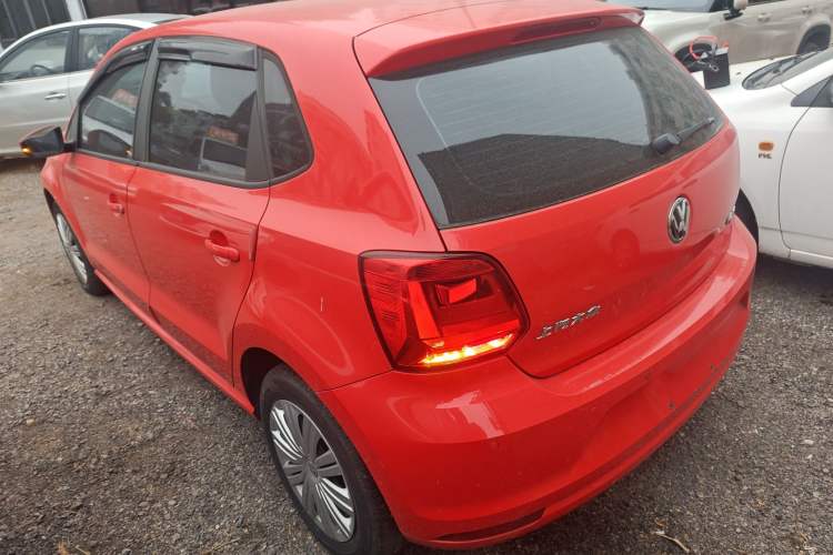 Used Volkswagen Polo 2016 1.6L Automatic Comfort Model Exterior 2