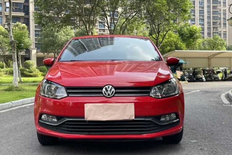 Used Volkswagen Polo 2016 1.6L Automatic Luxury Model Exterior 2