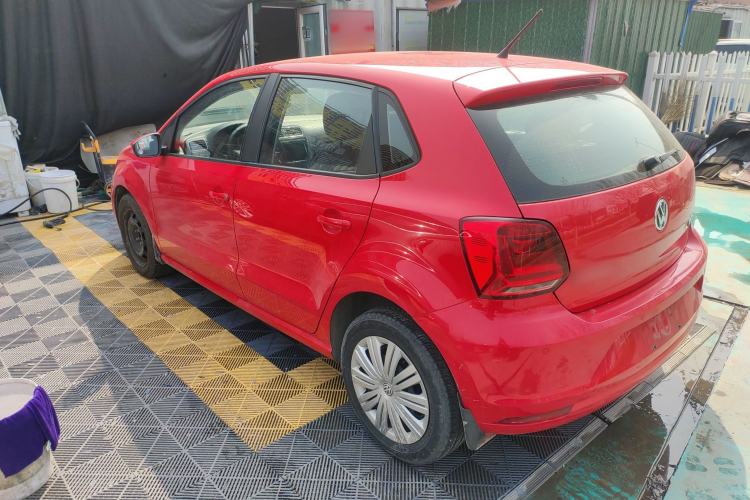 Used Volkswagen Polo 2016 1.6L Automatic Comfort Model Exterior 2