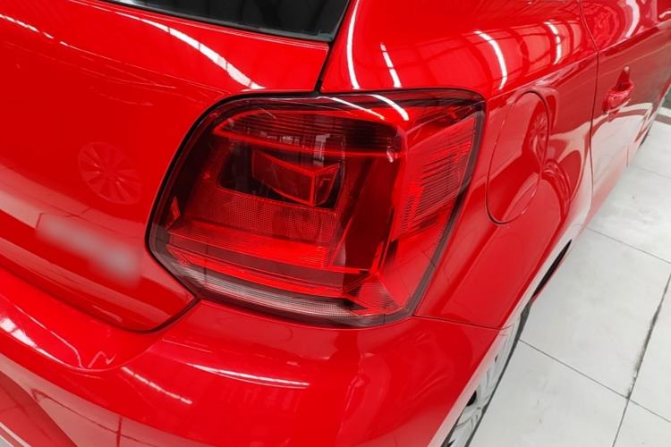 Used Volkswagen Polo 2016 1.6L Automatic Comfort Model Exterior 3