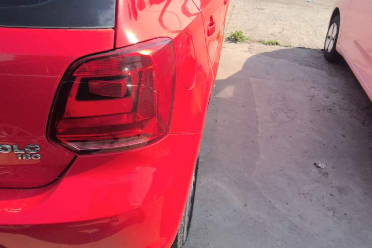 Used Volkswagen Polo 2016 1.6L Automatic Comfort Model Exterior 3