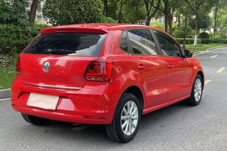 Used Volkswagen Polo 2016 1.6L Automatic Luxury Model Exterior 4
