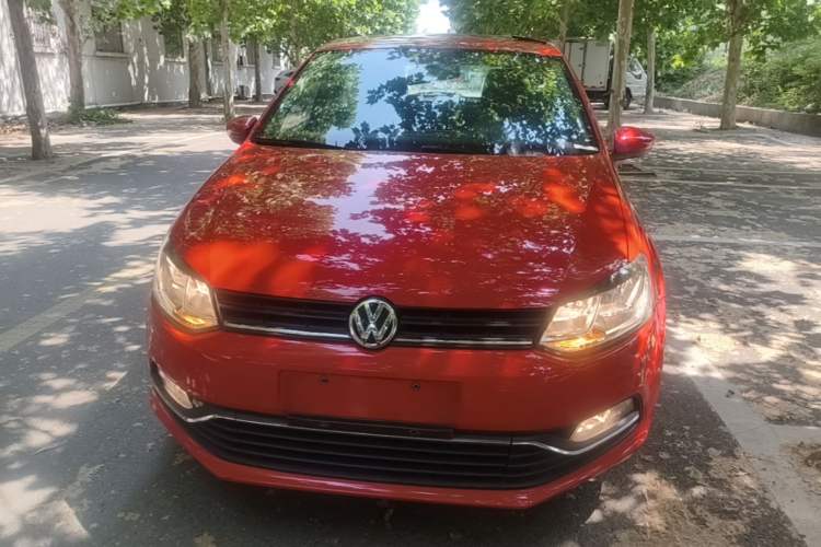 Used Volkswagen Polo 2016 1.6L Automatic Comfort Model Front