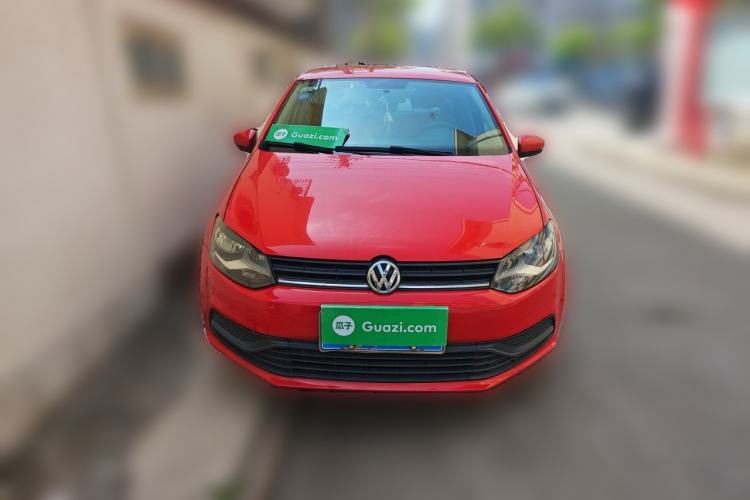Used Volkswagen Polo 2016 1.4L Manual Fashion Model Front