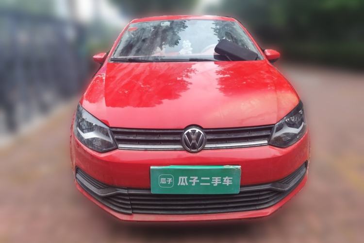Used Volkswagen Polo 2016 1.4L Manual Fashion Model Front