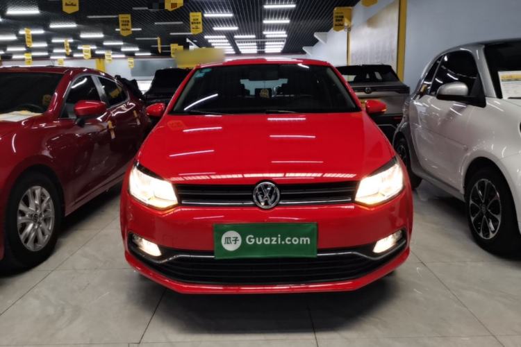 Used Volkswagen Polo 2016 1.6L Automatic Comfort Model Front