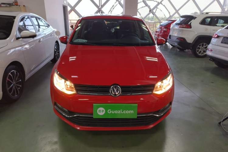 Used Volkswagen Polo 2016 1.6L Automatic Comfort Model Front
