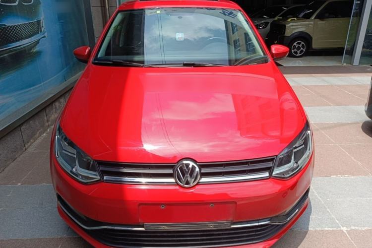 Used Volkswagen Polo 2016 1.6L Automatic Comfort Model Front
