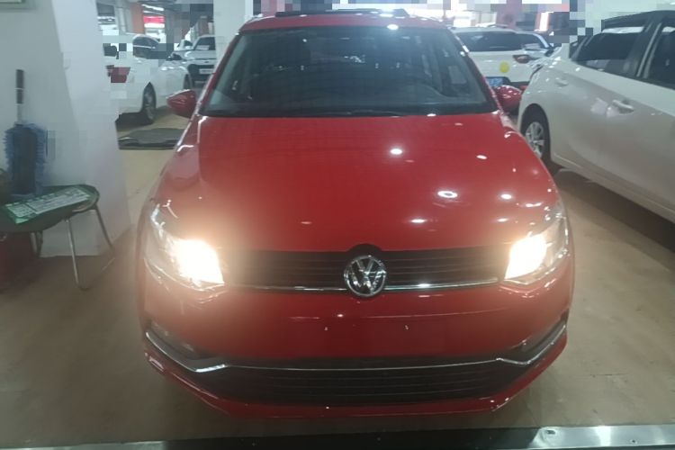 Used Volkswagen Polo 2016 1.6L Automatic Comfort Model Front