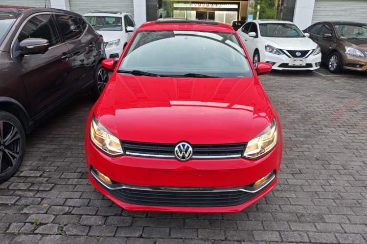 Used Volkswagen Polo 2016 1.6L Automatic Comfort Model Front
