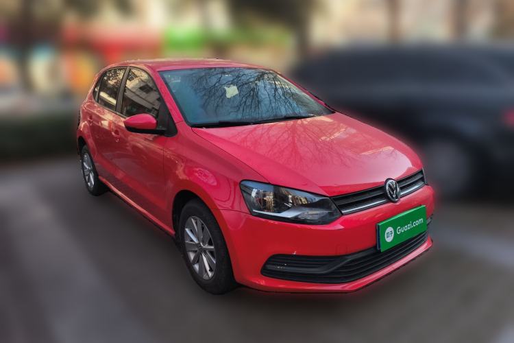 Used Volkswagen Polo 2016 1.4L Automatic Trendy Model Front Right 45 Deg