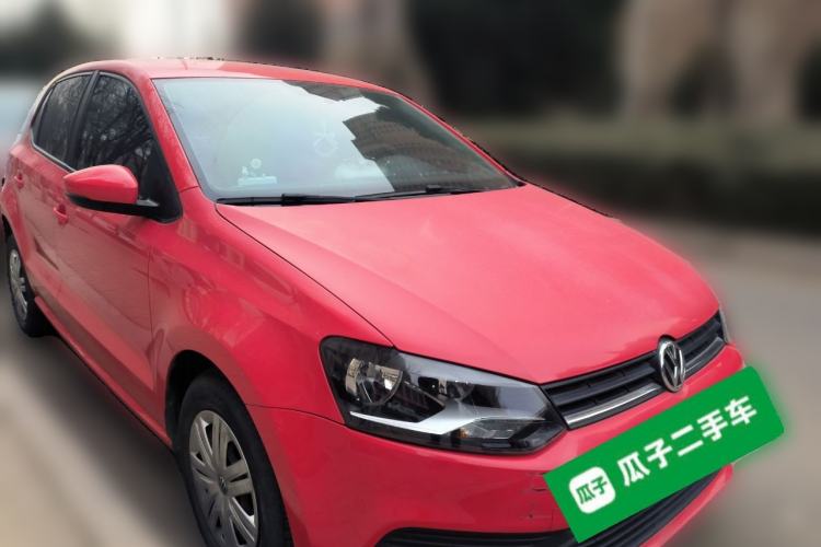 Used Volkswagen Polo 2016 1.4L Automatic Trendy Model Front Right 45 Deg