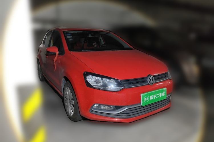 Used Volkswagen Polo 2016 1.6L Automatic Comfort Model Front Right 45 Deg