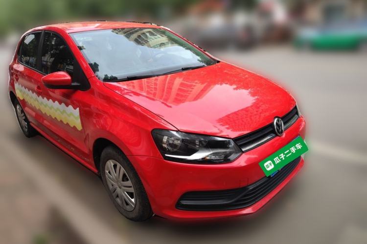 Used Volkswagen Polo 2016 1.4L Manual Fashion Model Front Right 45 Deg