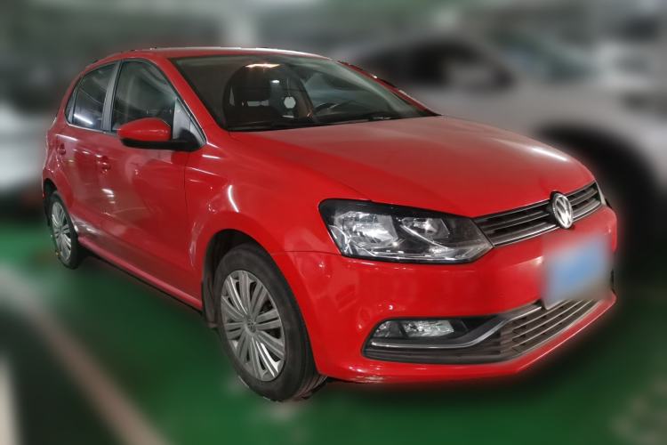 Used Volkswagen Polo 2016 1.6L Automatic Comfort Model Front Right 45 Deg