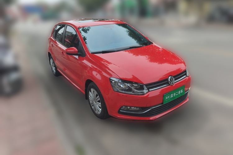 Used Volkswagen Polo 2016 1.6L Automatic Comfort Model Front Right 45 Deg