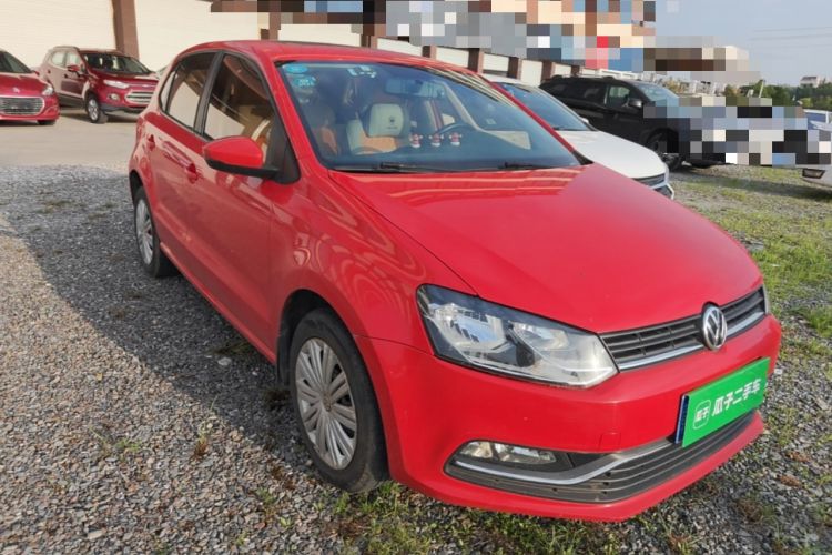 Used Volkswagen Polo 2016 1.6L Automatic Comfort Model Front Right 45 Deg