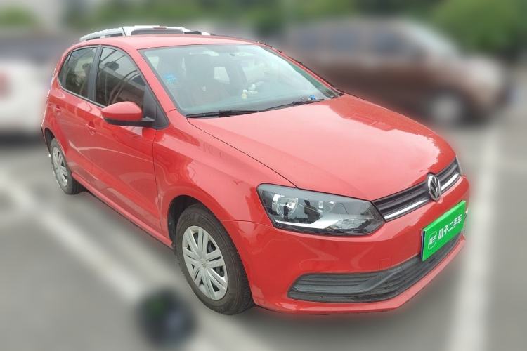 Used Volkswagen Polo 2016 1.4L Automatic Trendy Model Front Right 45 Deg