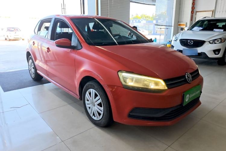 Used Volkswagen Polo 2016 1.4L Automatic Trendy Model Front Right 45 Deg