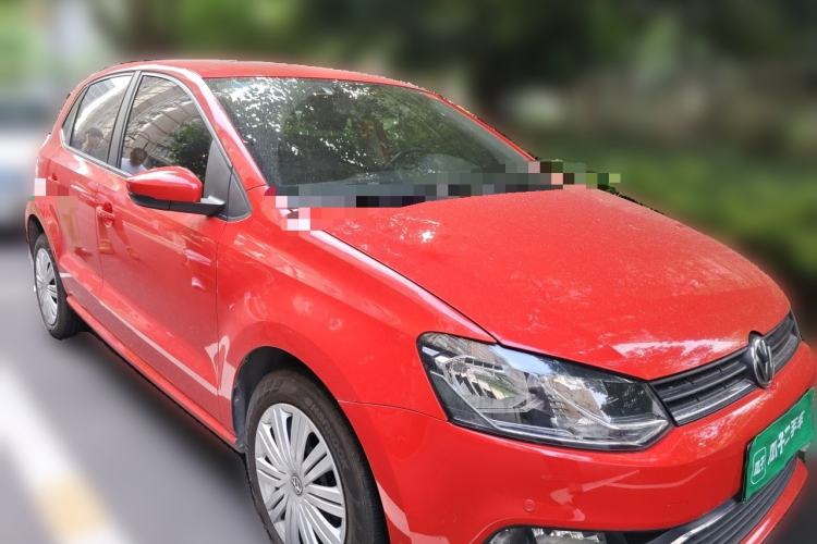 Used Volkswagen Polo 2016 1.6L Automatic Comfort Model Front Right 45 Deg