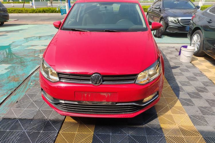 Used Volkswagen Polo 2016 1.6L Automatic Comfort Model Front