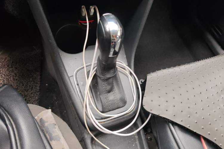 Used Volkswagen Polo 2016 1.4L Automatic Trendy Model Gear Lever