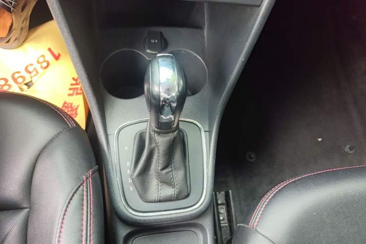 Used Volkswagen Polo 2016 1.4L Automatic Trendy Model Gear Lever