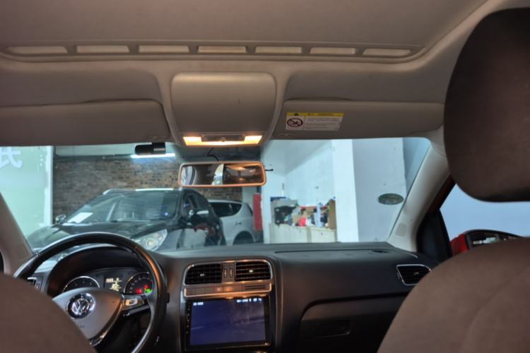 Used Volkswagen Polo 2016 1.6L Automatic Comfort Model Headliner