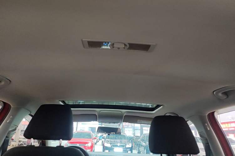 Used Volkswagen Polo 2016 1.6L Automatic Comfort Model Headliner