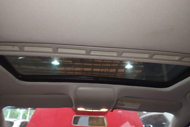 Used Volkswagen Polo 2016 1.6L Automatic Comfort Model Headliner