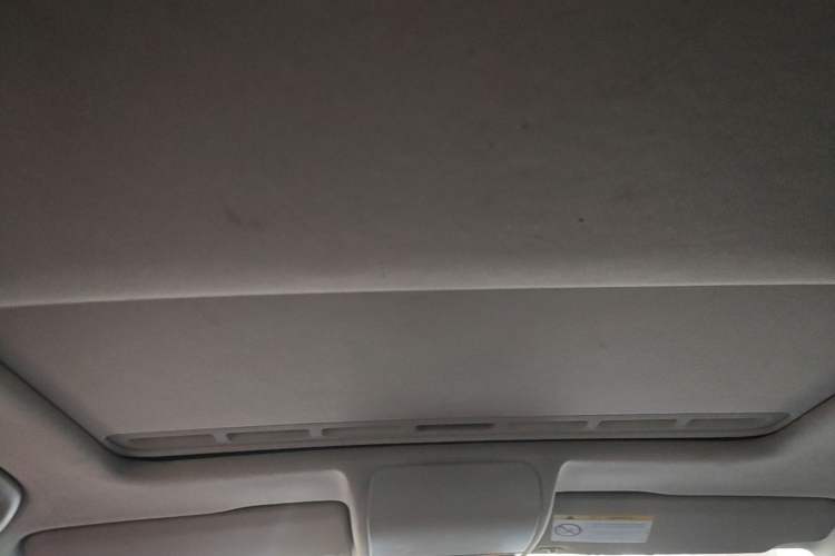 Used Volkswagen Polo 2016 1.6L Automatic Comfort Model Headliner