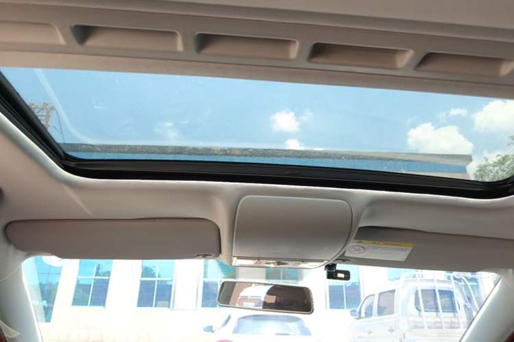 Used Volkswagen Polo 2016 1.6L Automatic Comfort Model Headliner